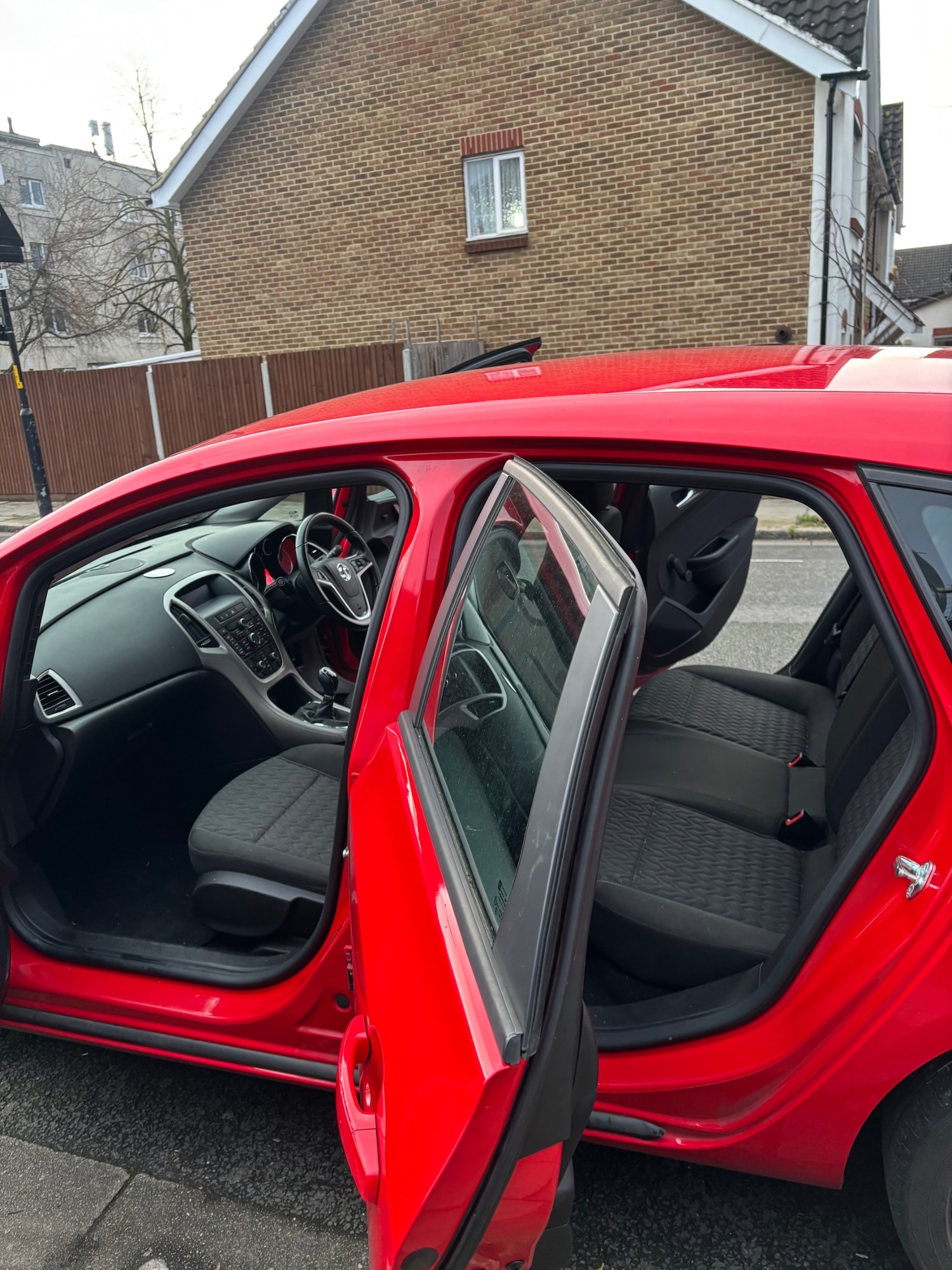 Used Vauxhall Astra 2013 for sale - 77637015: Photo 9