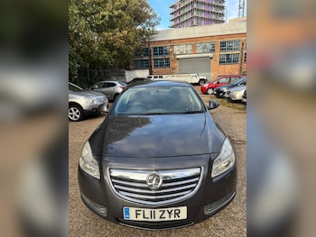 2011 (11) - 1.8i 16V Exclusiv 5dr
