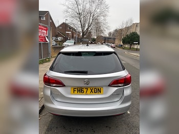 Used Vauxhall Astra 2018 for sale - 77003415: Photo