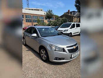 Used Chevrolet Cruze 2010 for sale - 75864469: Photo