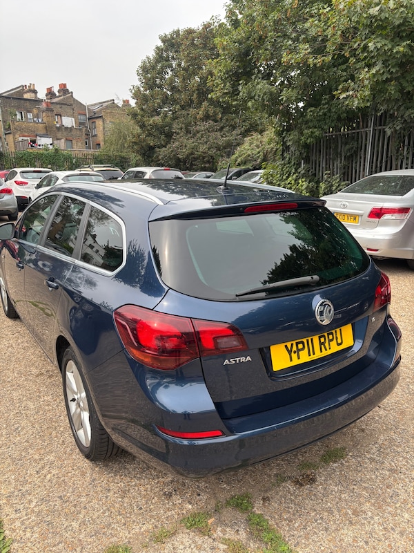 Used Vauxhall Astra 2011 for sale - 75587455: Photo 3