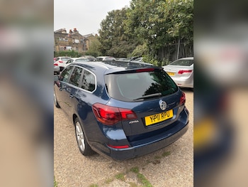 Used Vauxhall Astra 2011 for sale - 75587455: Photo