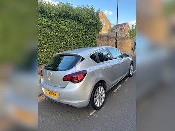 Used Vauxhall Astra 2011 for sale - 78290135: Photo