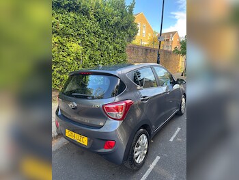 Used Hyundai i10 2014 for sale - 78426950: Photo