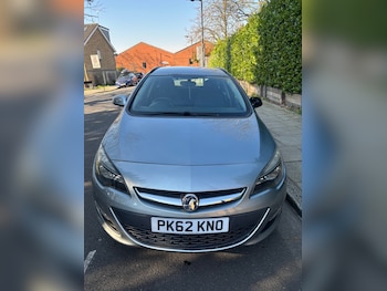 Used Vauxhall Astra 2012 for sale - 77950985: Photo