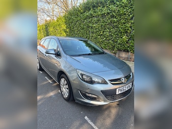 Used Vauxhall Astra 2012 for sale - 77950985: Photo