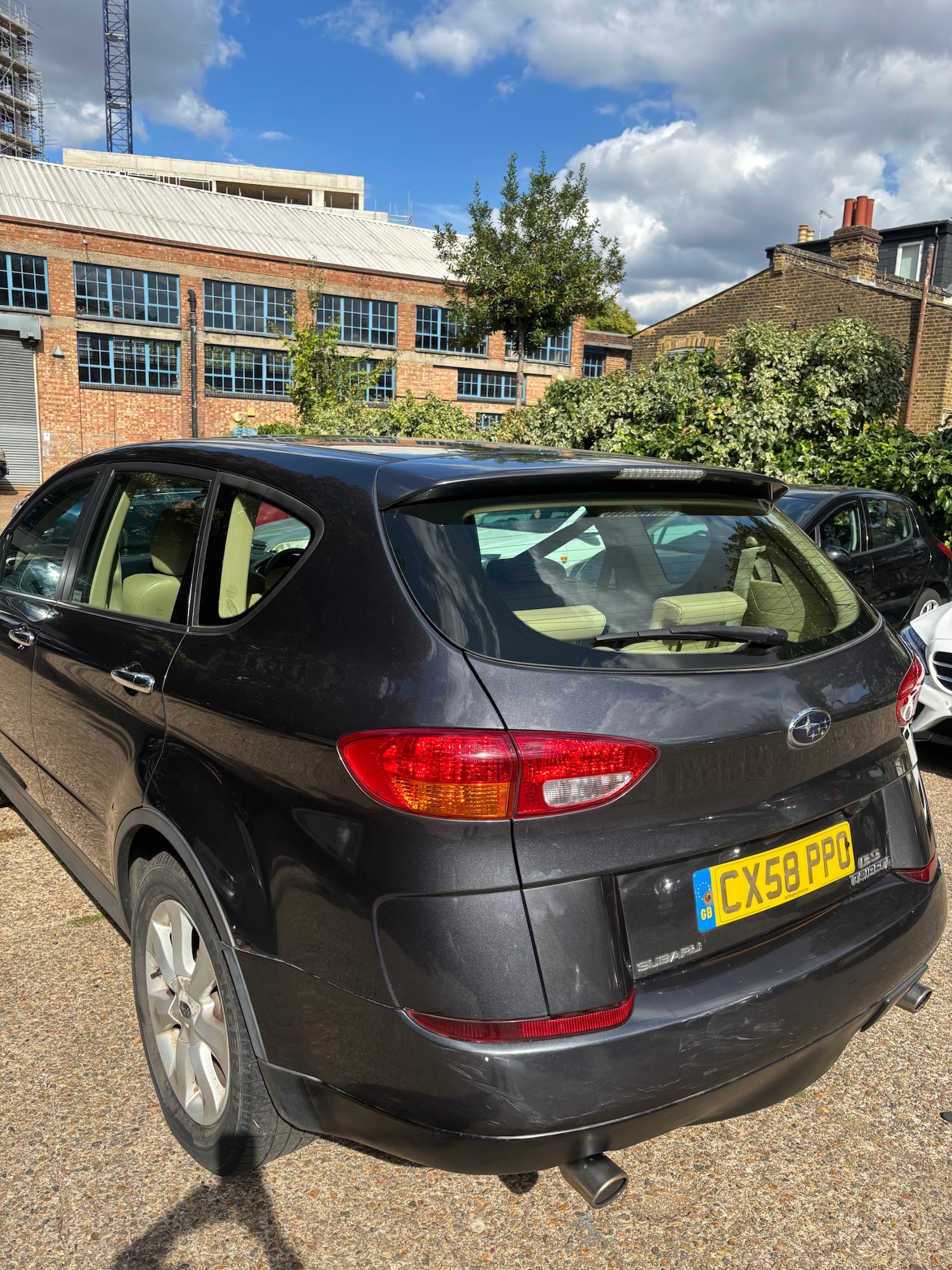 Used Subaru Tribeca 2008 for sale - 76445948: Photo 5