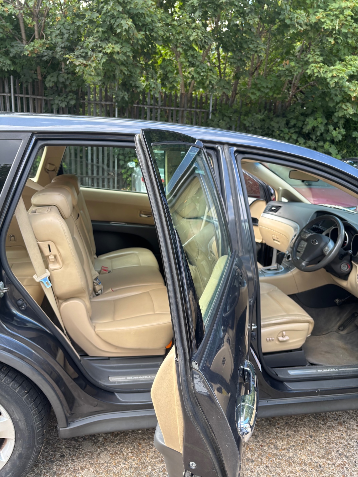 Used Subaru Tribeca 2008 for sale - 76445948: Photo 8