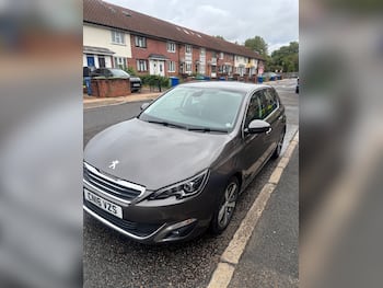 Used Peugeot 308 2016 for sale - 79731818: Photo