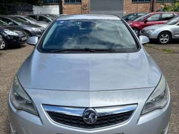 2010 (10) - 1.6T 16V SE [180] 5dr