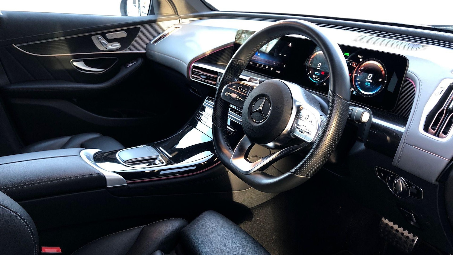 Used Mercedes-Benz EQC 2022 for sale - 77213831: Photo 3