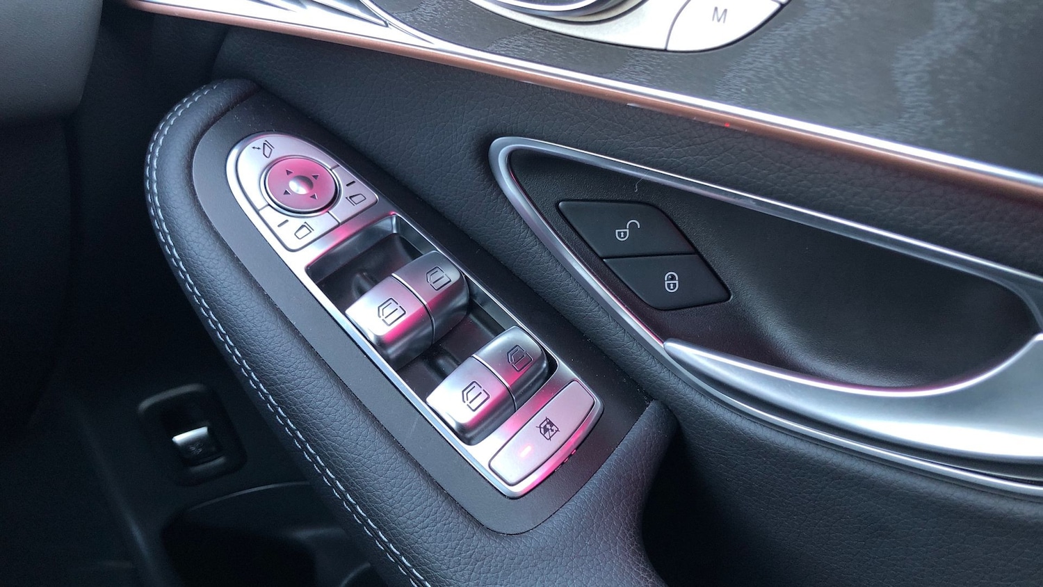 Used Mercedes-Benz EQC 2022 for sale - 77213831: Photo 31