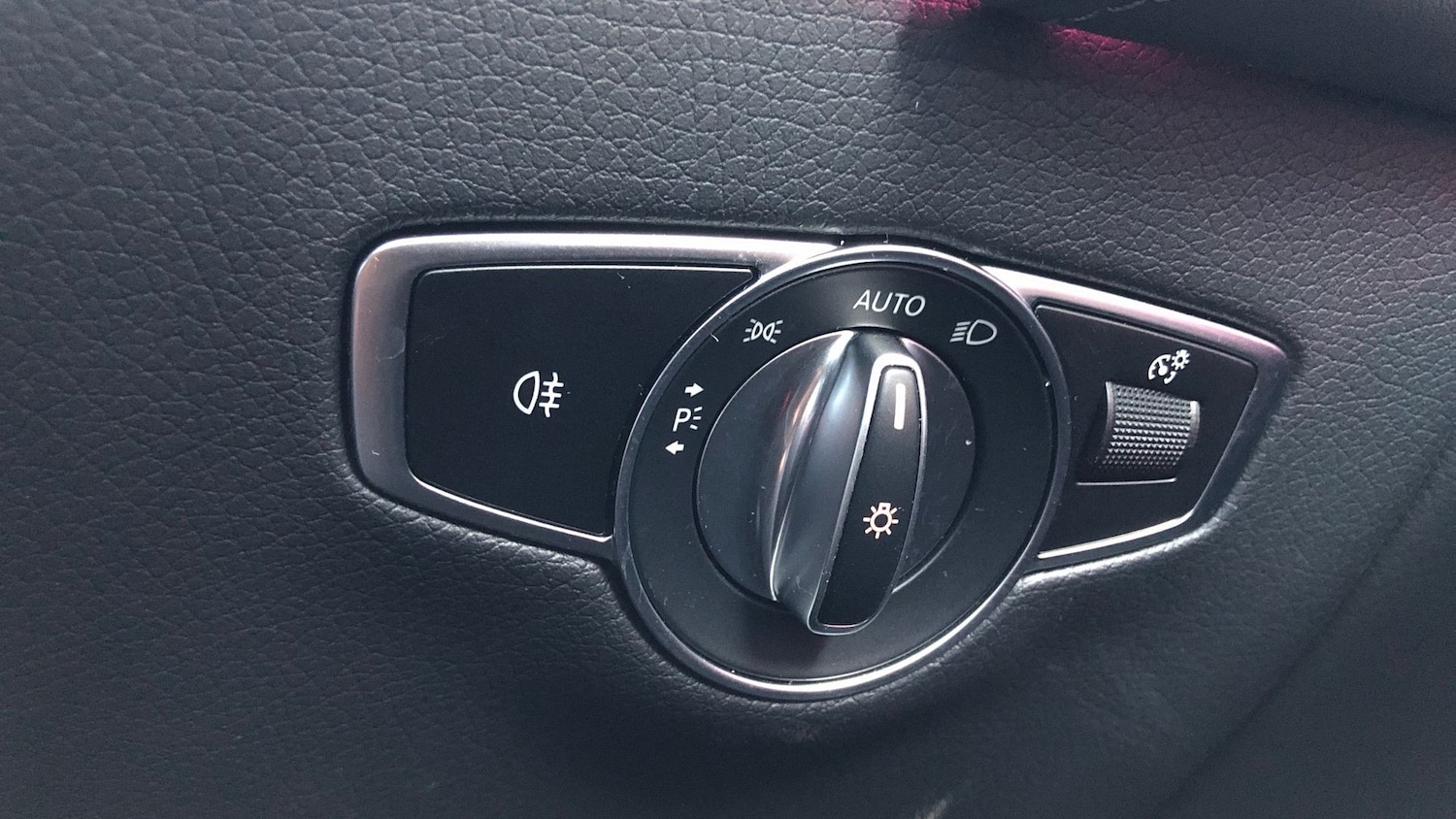 Used Mercedes-Benz EQC 2022 for sale - 77213831: Photo 33