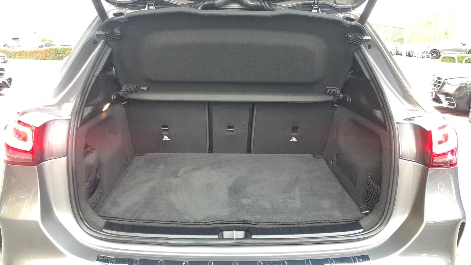 Used Mercedes-Benz EQA 2022 for sale - 76413691: Photo 14