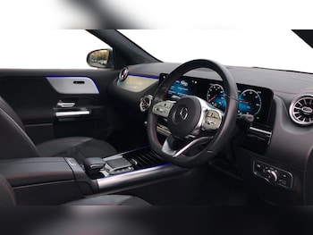 Used Mercedes-Benz EQA 2022 for sale - 76413691: Photo