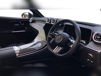 Used Mercedes-Benz GLC 2024 for sale - 77254242: Photo