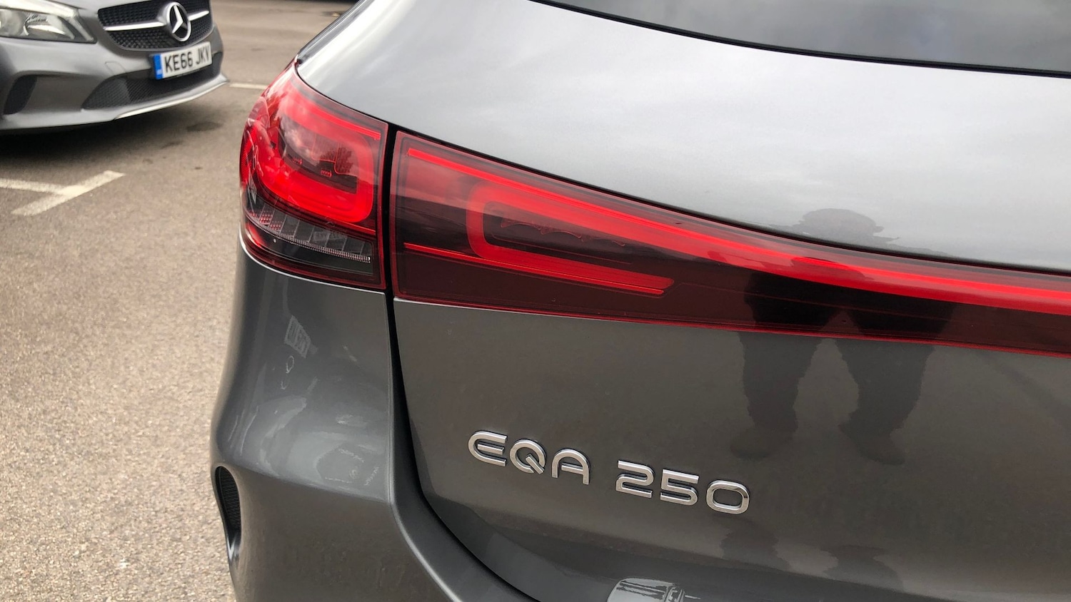 Used Mercedes-Benz EQA 2021 for sale - 76413559: Photo 17