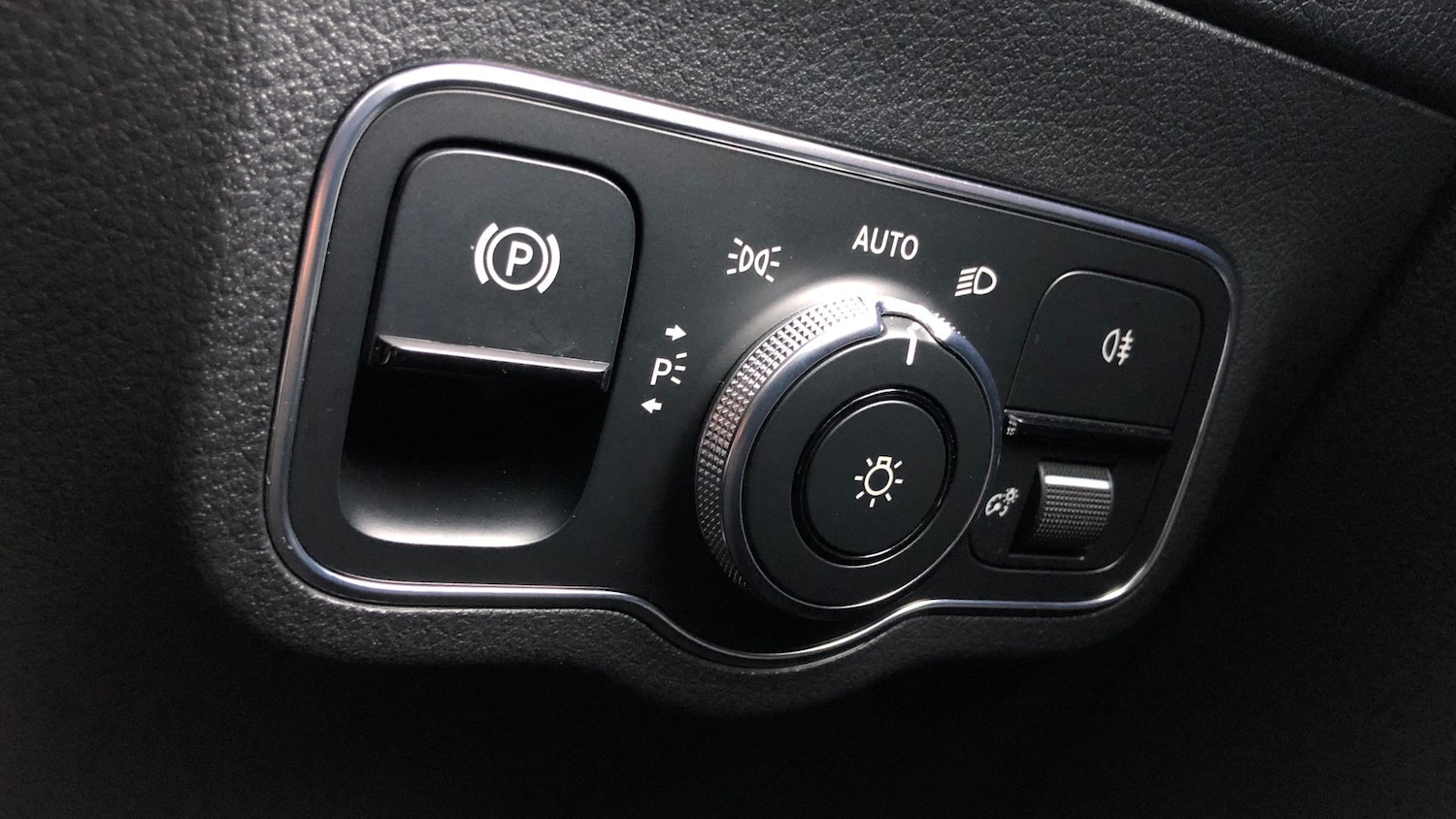 Used Mercedes-Benz EQA 2021 for sale - 77304792: Photo 33