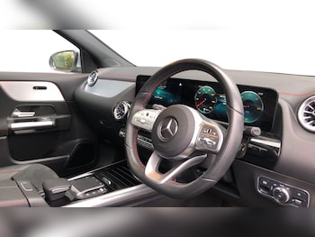 Used Mercedes-Benz EQA 2021 for sale - 77304792: Photo