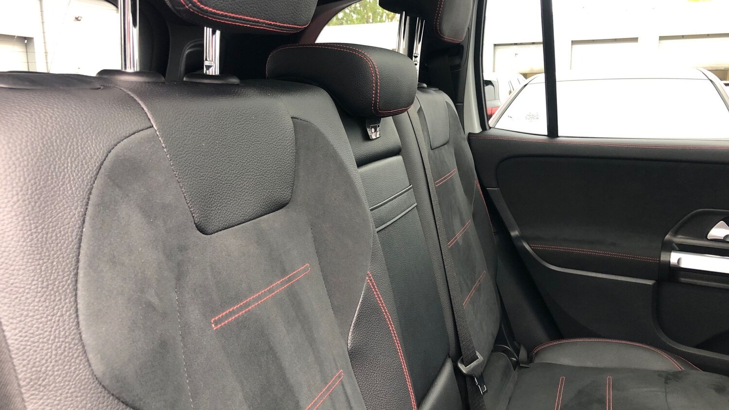 Used Mercedes-Benz GLB 2022 for sale - 76413649: Photo 12