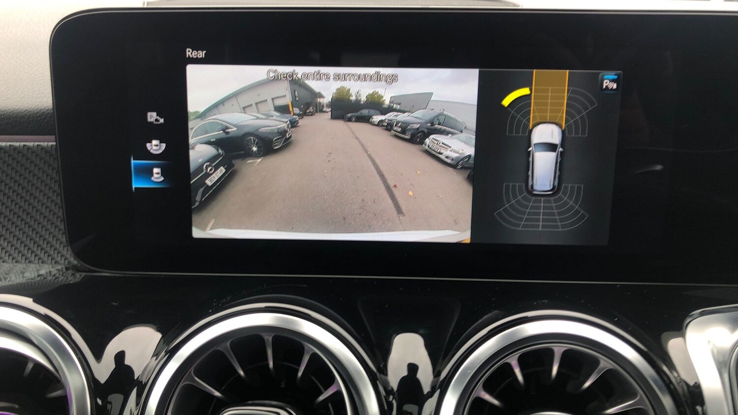 Used Mercedes-Benz GLB 2022 for sale - 76413649: Photo 35