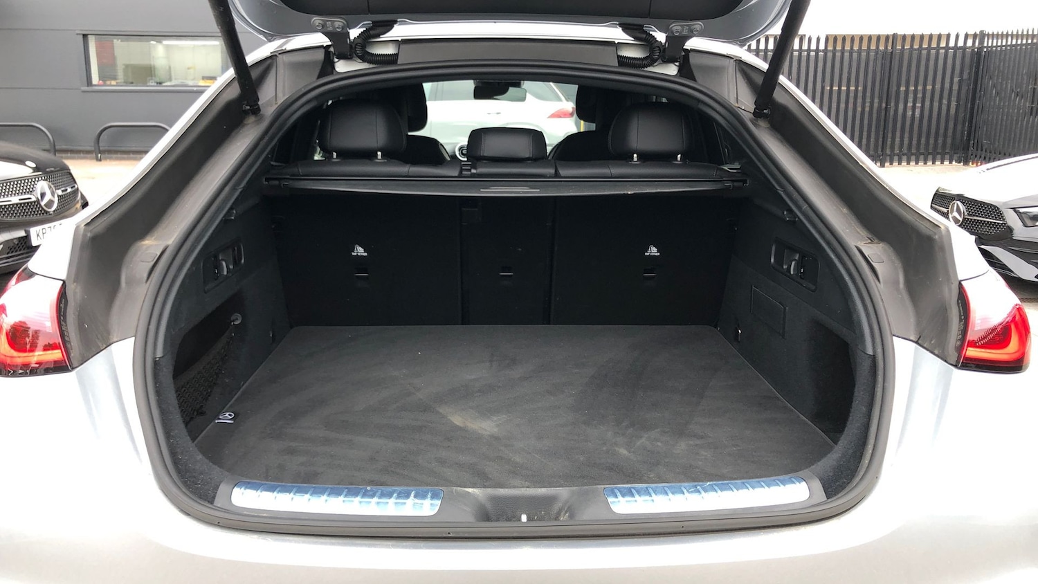 Used Mercedes-Benz GLC 2024 for sale - 76413630: Photo 14