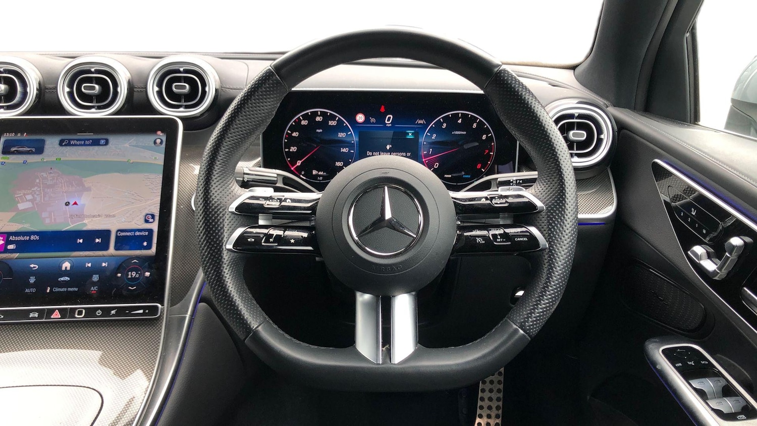 Used Mercedes-Benz GLC 2024 for sale - 76413630: Photo 9