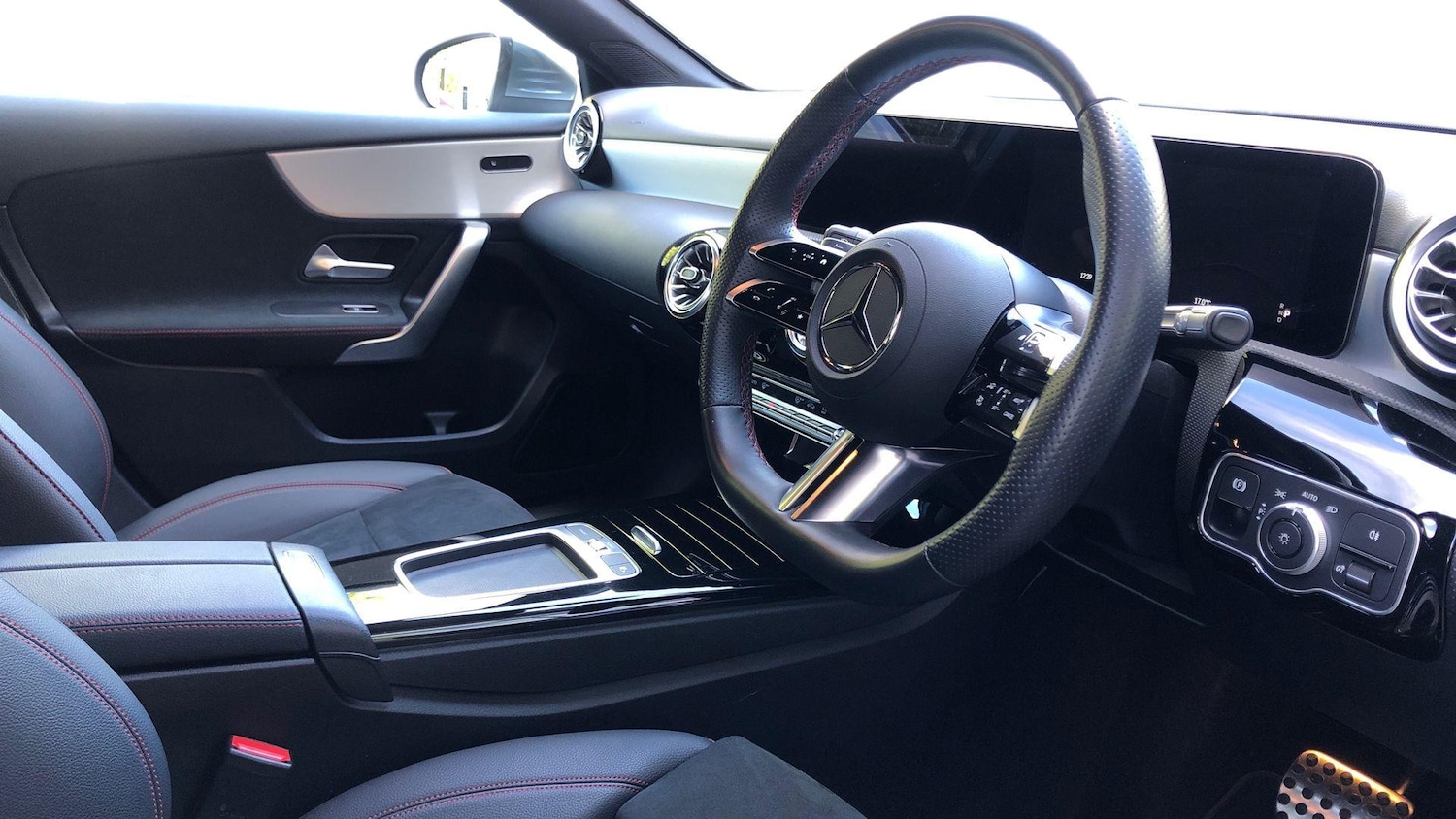 Used Mercedes-Benz A-Class 2024 for sale - 76413789: Photo 3