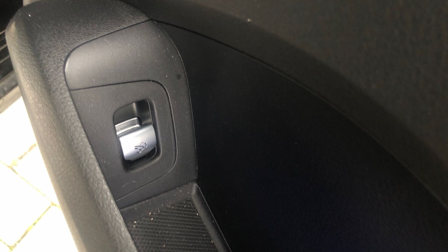 Used Mercedes-Benz EQA 2024 for sale - 76949456: Photo 30