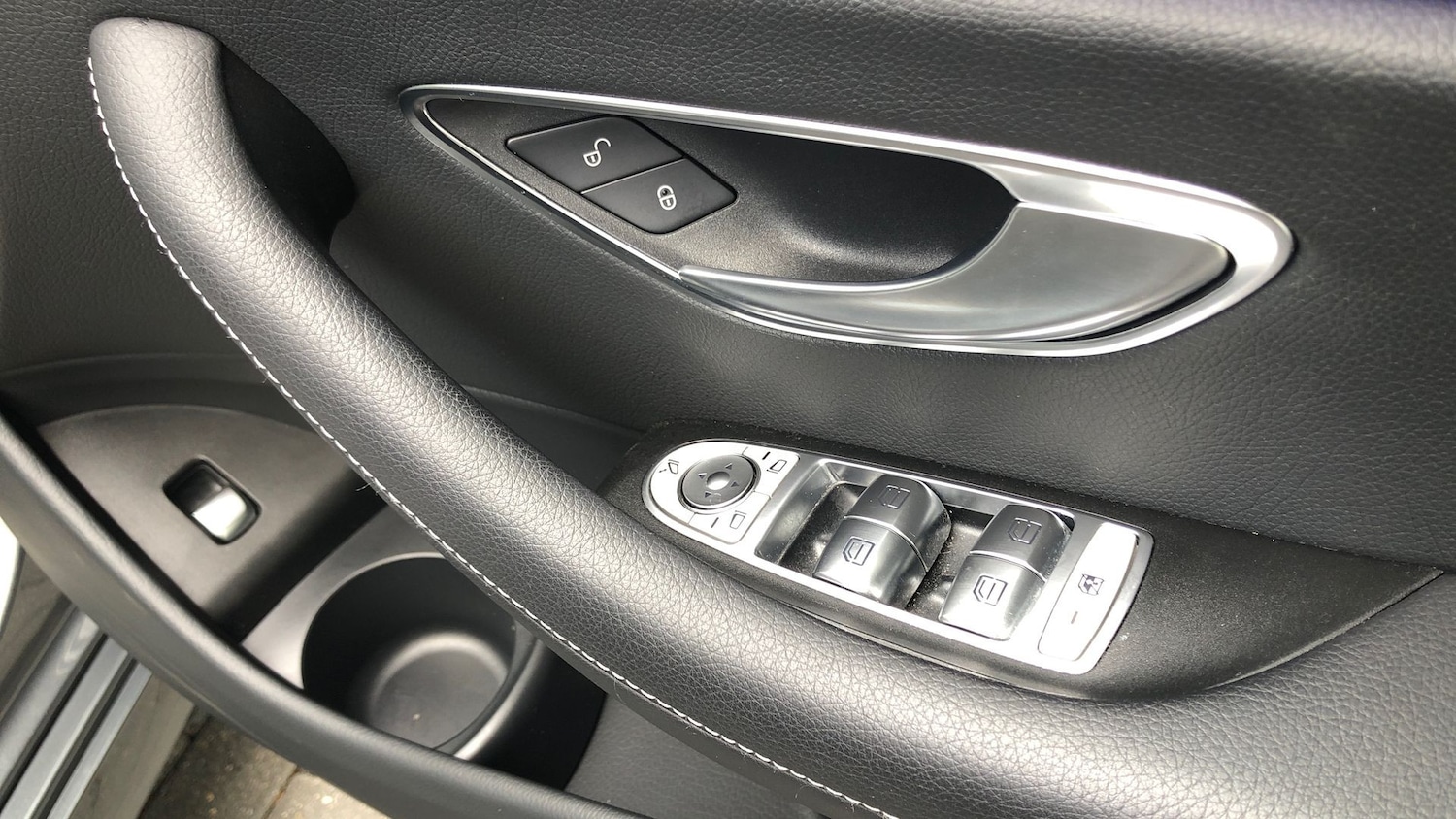 Used Mercedes-Benz E Class 2022 for sale - 76413741: Photo 31