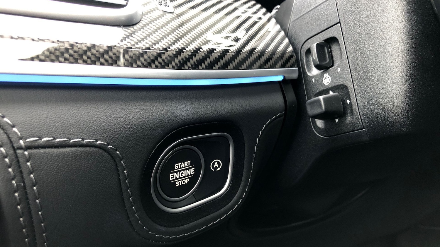 Used Mercedes-Benz GLE 2024 for sale - 77691995: Photo 39