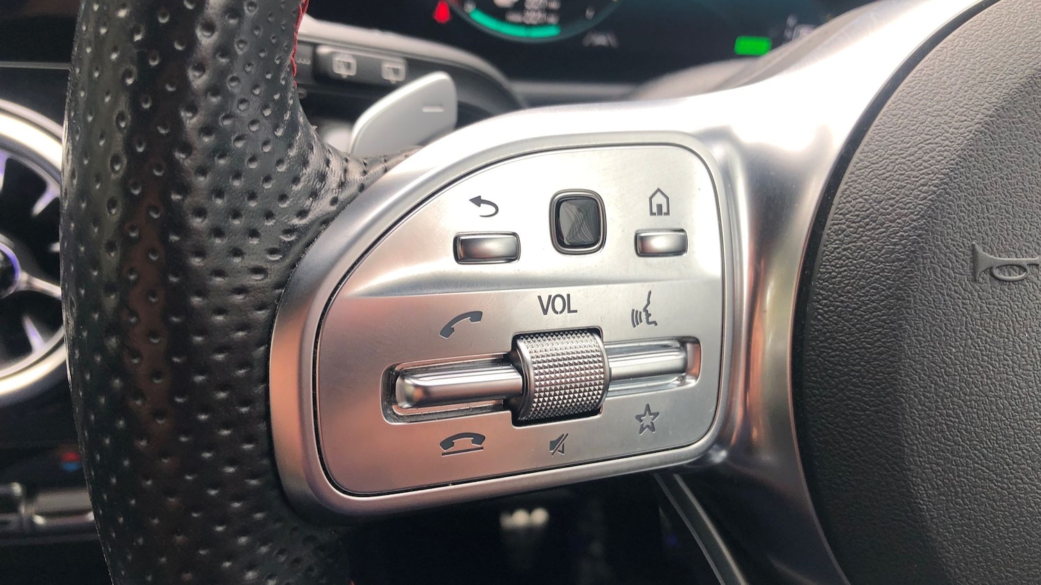 Used Mercedes-Benz EQA 2022 for sale - 76569631: Photo 19