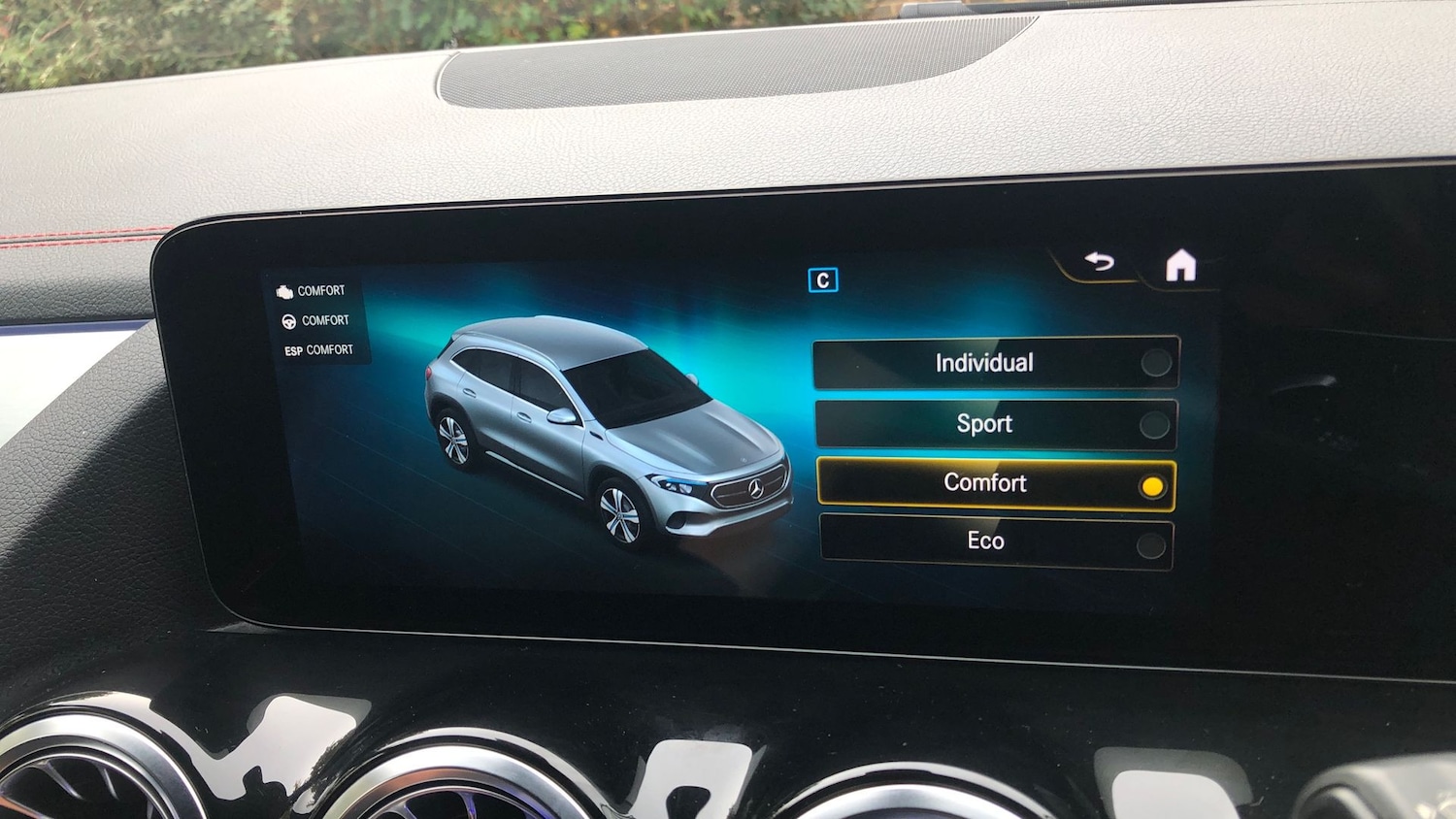 Used Mercedes-Benz EQA 2022 for sale - 76569631: Photo 28