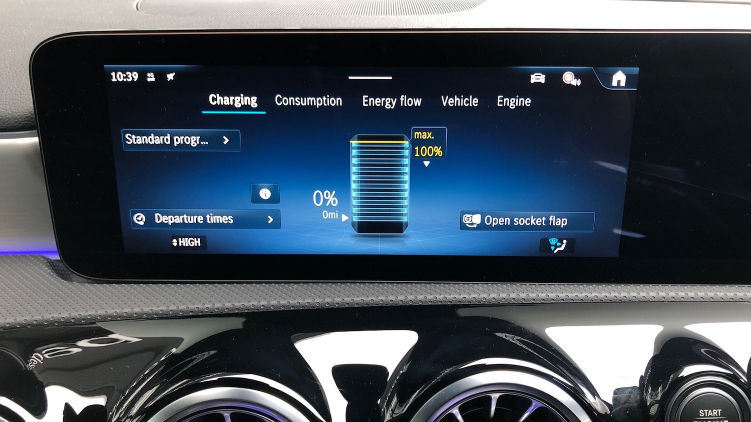 Used Mercedes-Benz A-Class 2024 for sale - 76687561: Photo 39