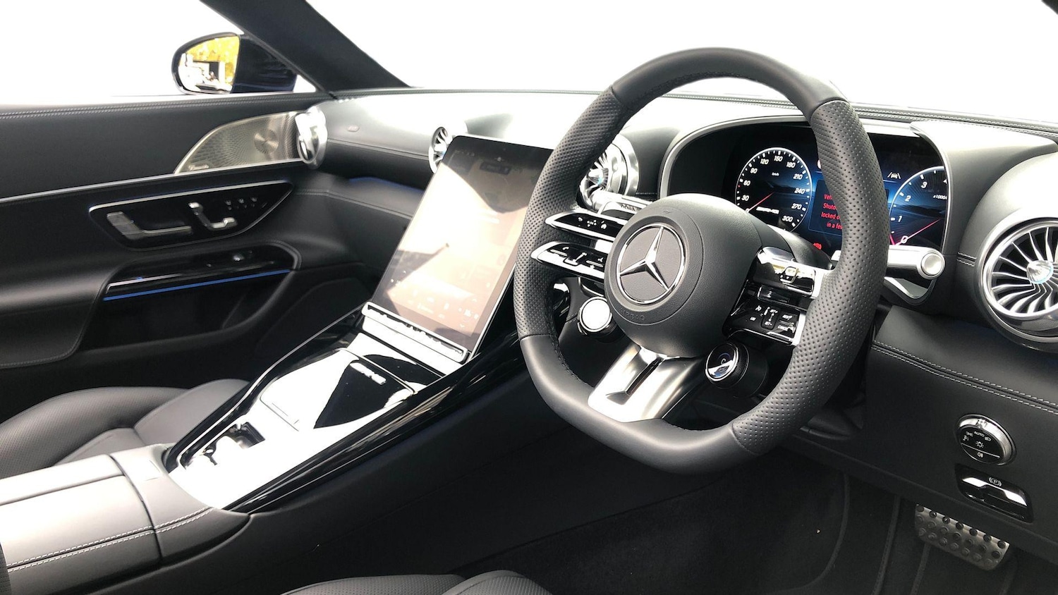 Used Mercedes-Benz SL 2025 for sale - 76413469: Photo 3