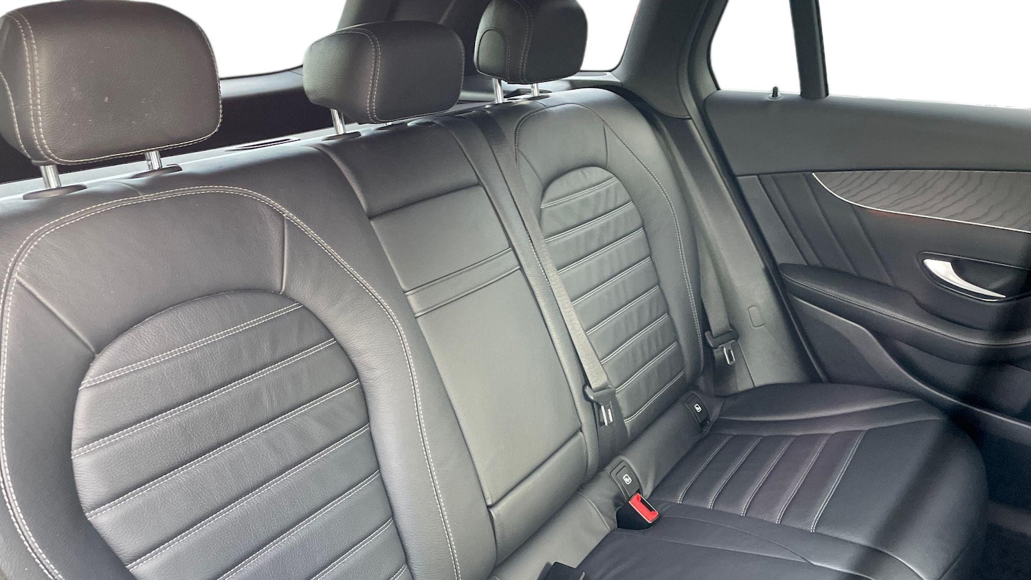 Used Mercedes-Benz GLC 2021 for sale - 76863113: Photo 12