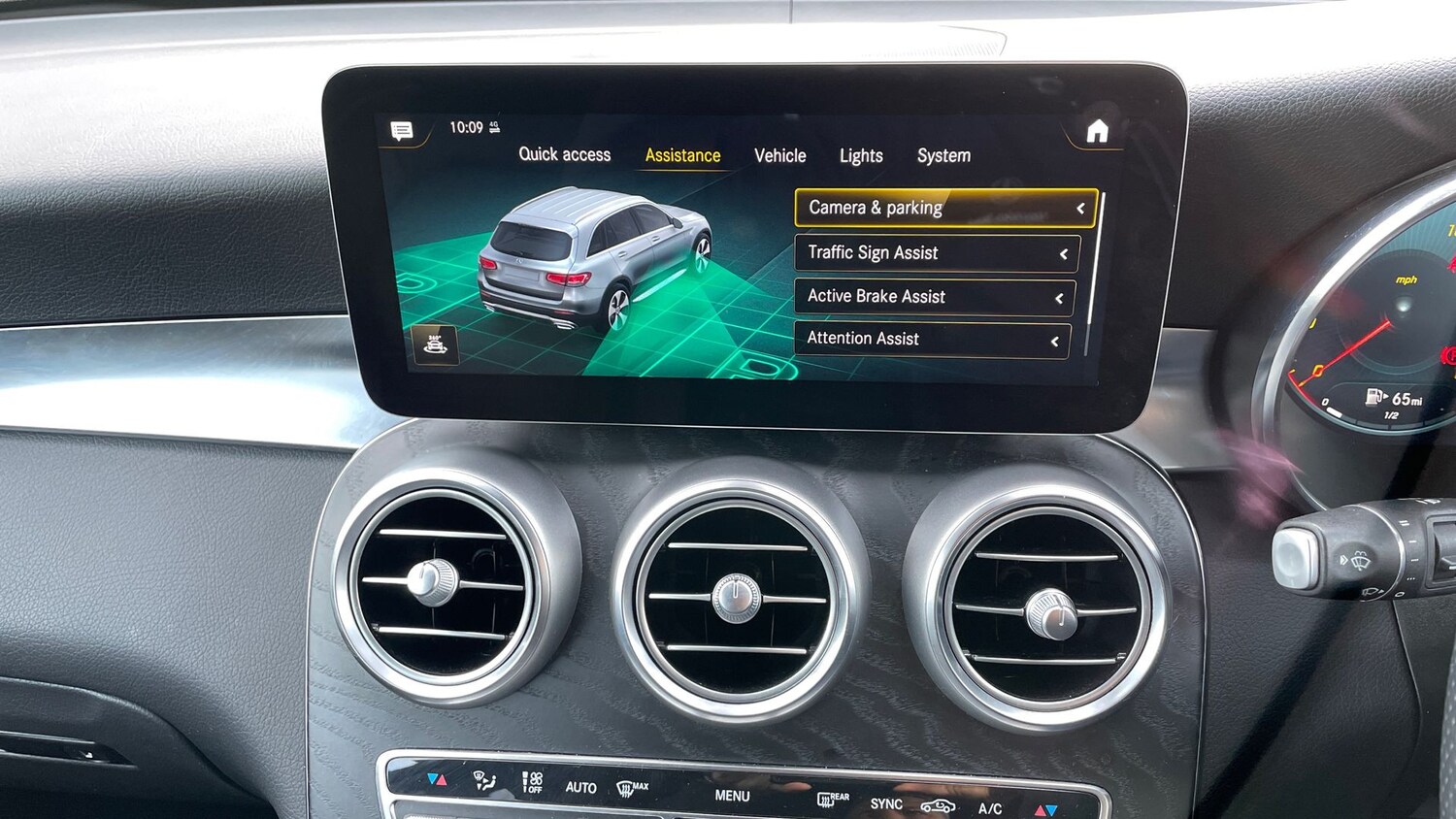 Used Mercedes-Benz GLC 2021 for sale - 76863113: Photo 23