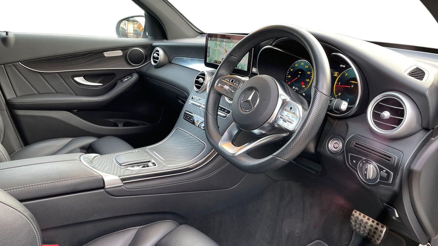 Used Mercedes-Benz GLC 2021 for sale - 76863113: Photo 3