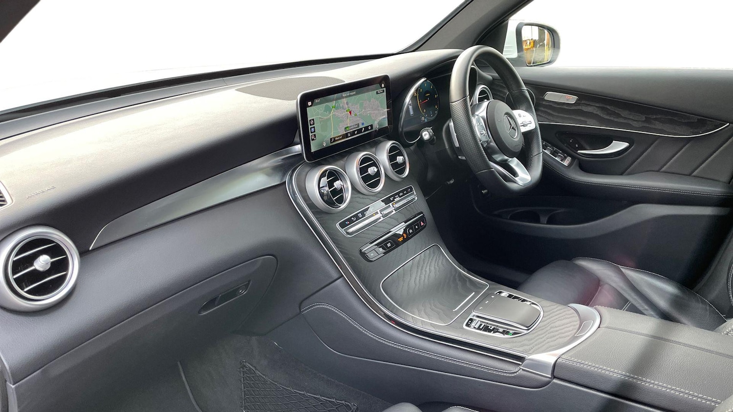 Used Mercedes-Benz GLC 2021 for sale - 76863113: Photo 8