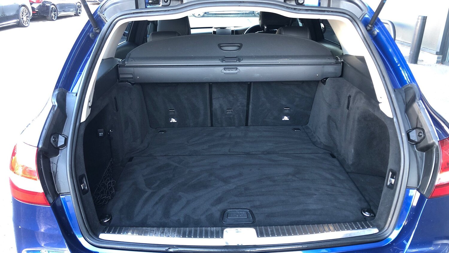 Used Mercedes-Benz C Class 2017 for sale - 76897309: Photo 14