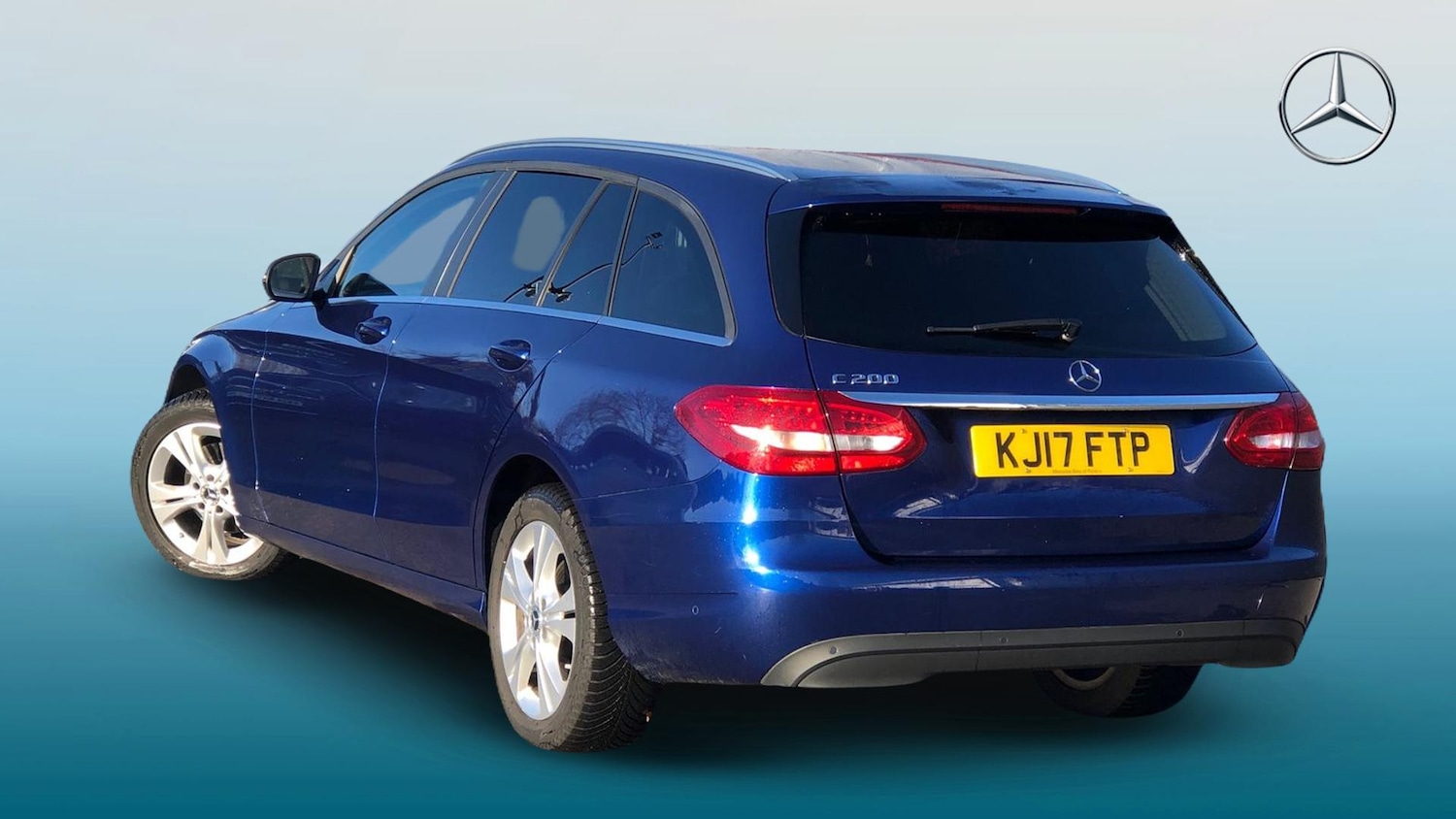 Used Mercedes-Benz C Class 2017 for sale - 76897309: Photo 2