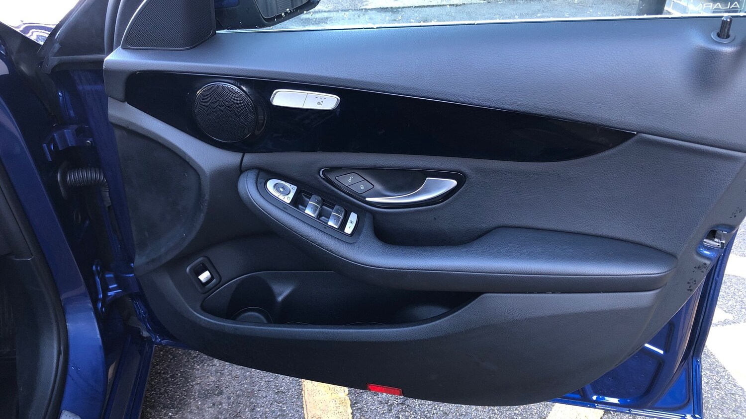 Used Mercedes-Benz C Class 2017 for sale - 76897309: Photo 23