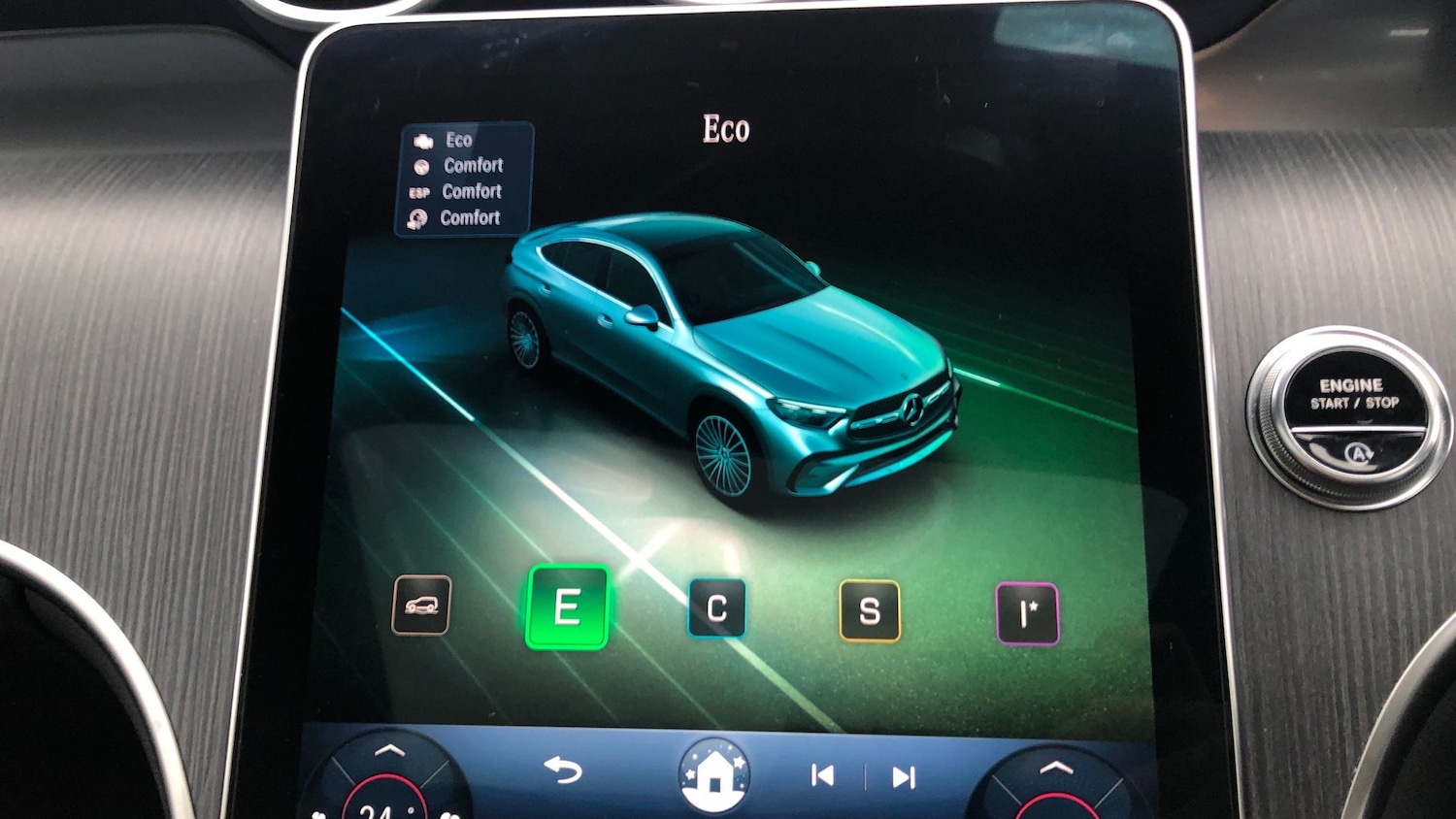 Used Mercedes-Benz GLC 2024 for sale - 77365432: Photo 24