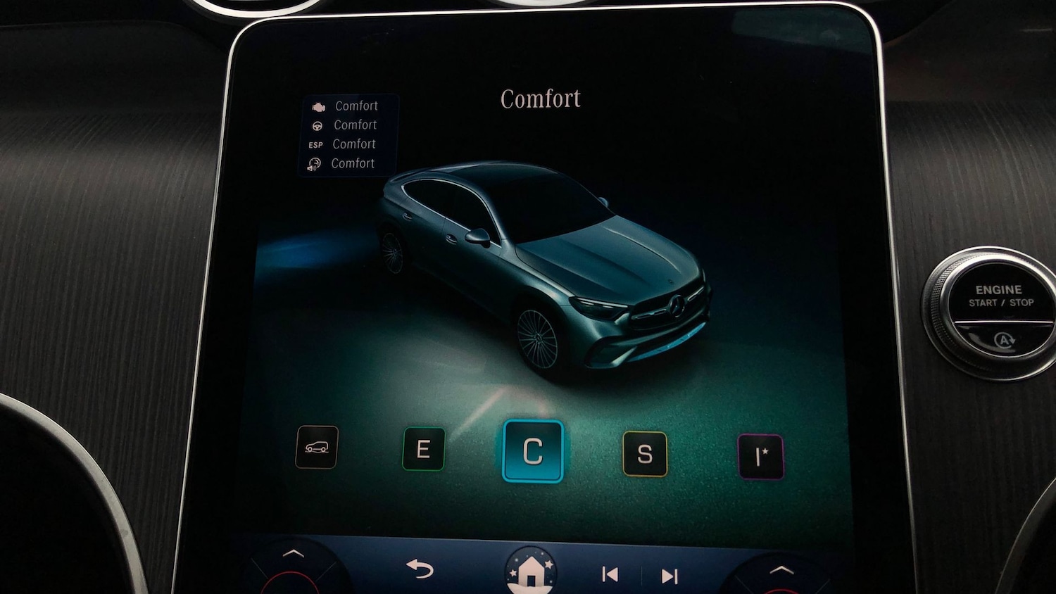 Used Mercedes-Benz GLC 2024 for sale - 77365432: Photo 25