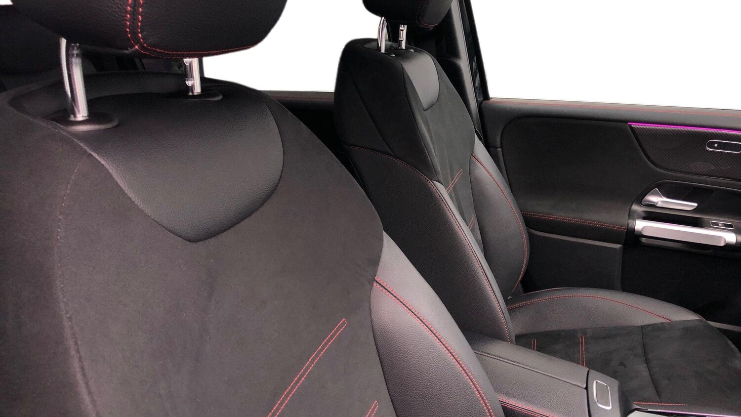 Used Mercedes-Benz GLB 2024 for sale - 76413702: Photo 11