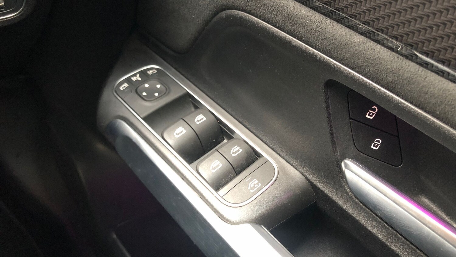 Used Mercedes-Benz GLB 2024 for sale - 76413702: Photo 31