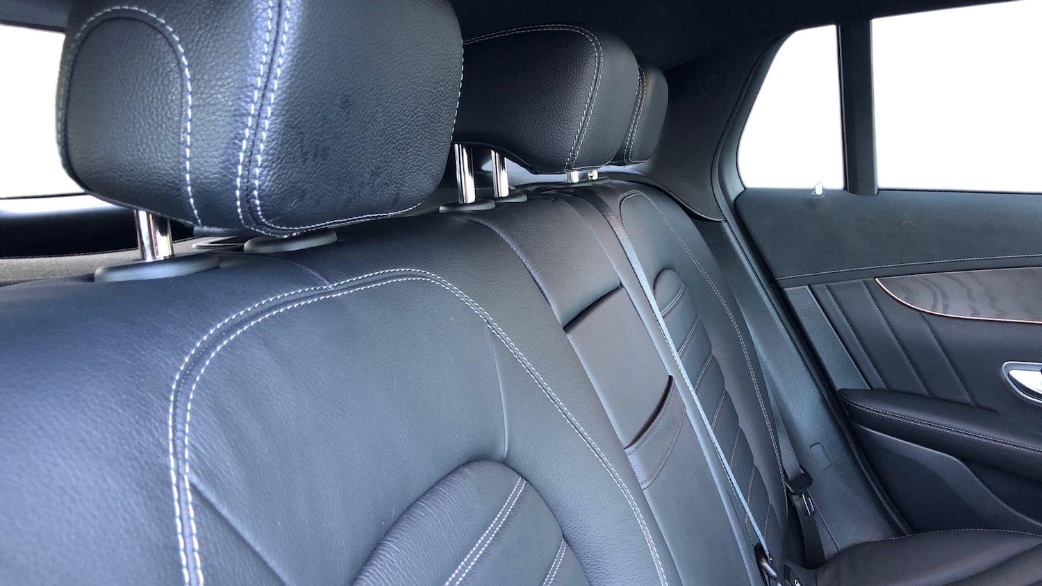 Used Mercedes-Benz EQC 2023 for sale - 76603767: Photo 12