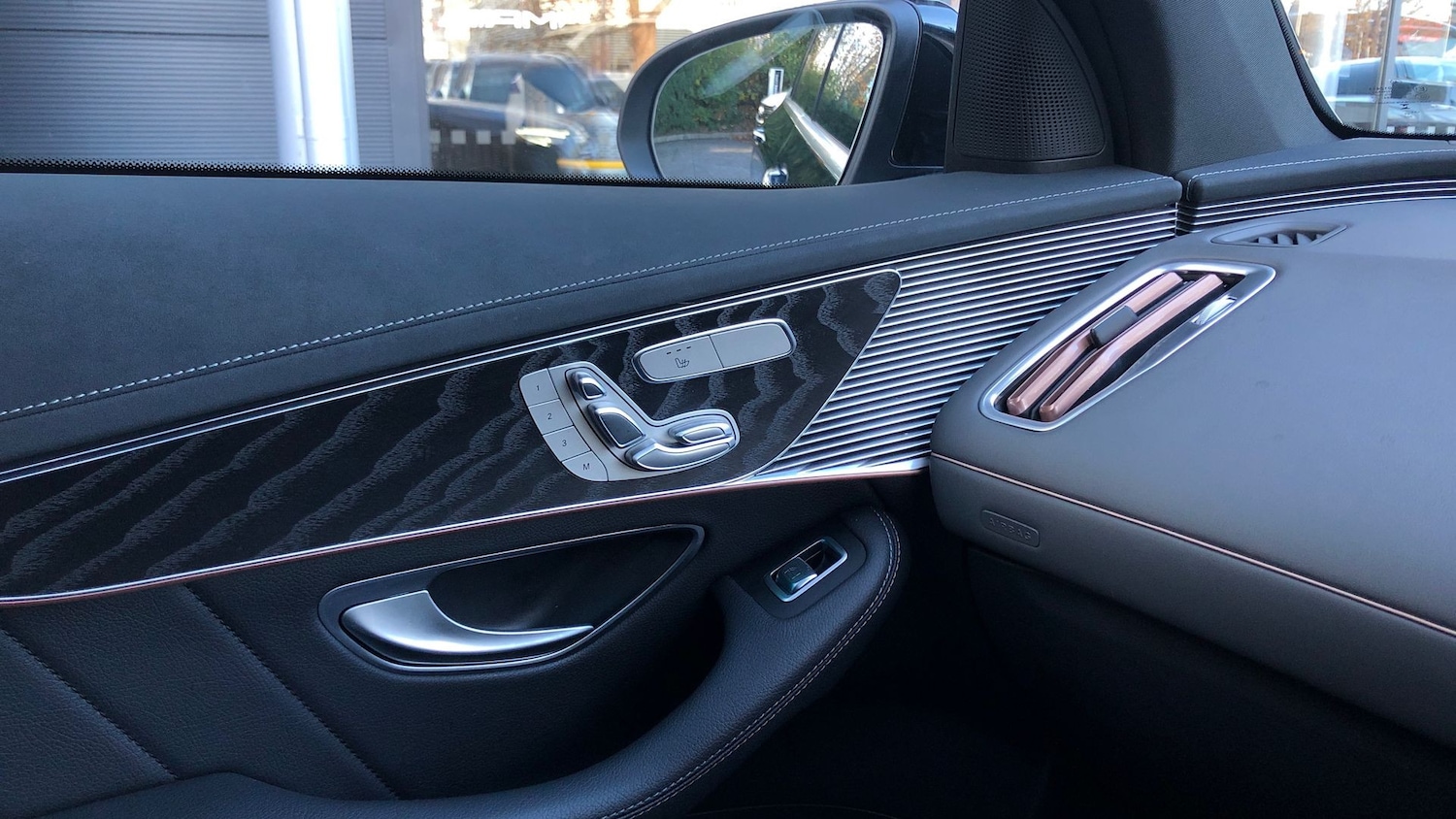 Used Mercedes-Benz EQC 2023 for sale - 76603767: Photo 29