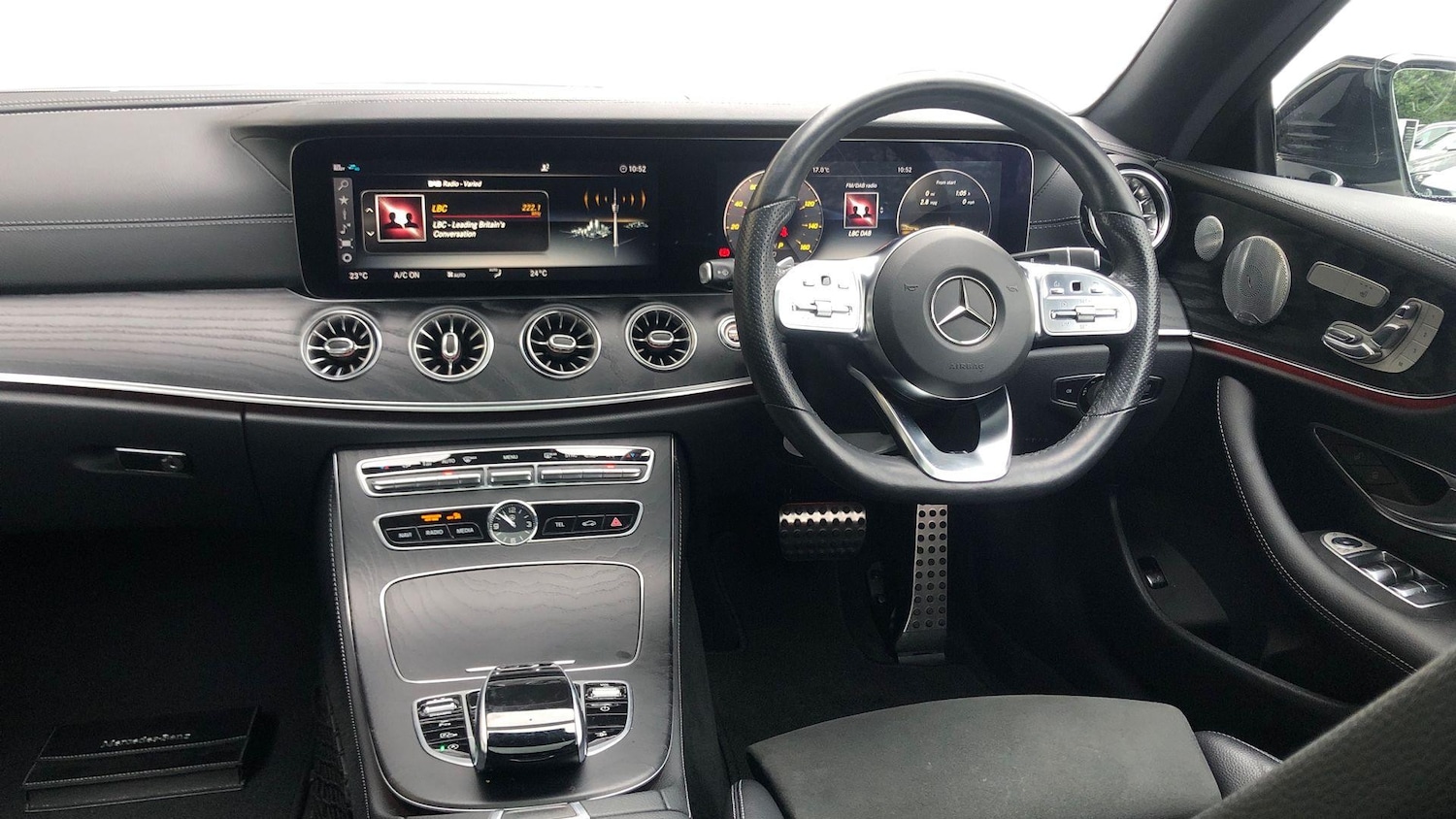 Used Mercedes-Benz E Class 2018 for sale - 76778148: Photo 10