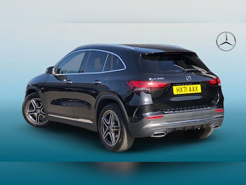 Used Mercedes-Benz GLA 2021 for sale - 77692000: Photo